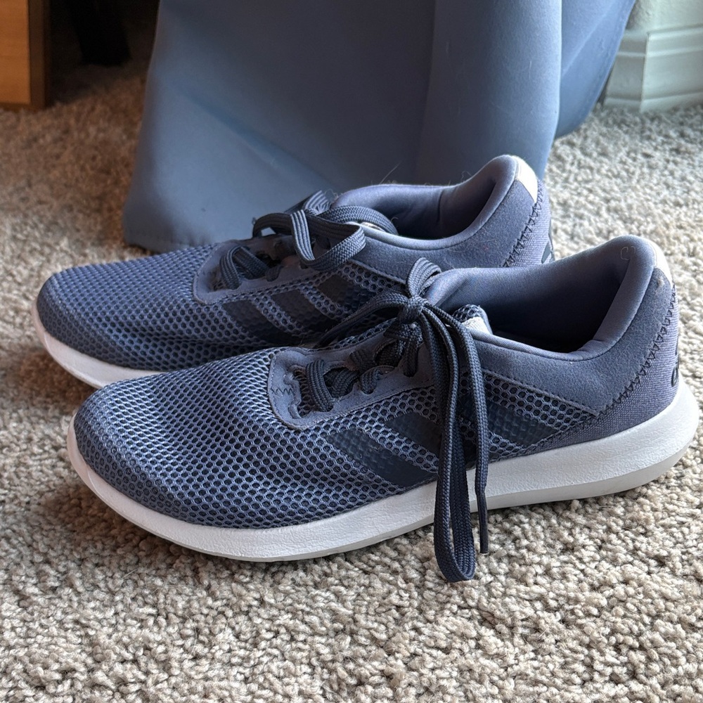 Adidas Cloudfoam Women’s Running Shoes - Picture 2 of 7